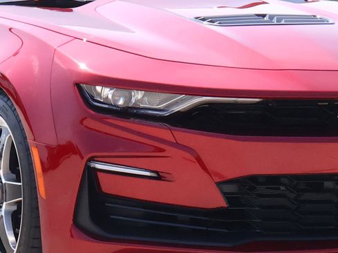 Used 2024 Chevrolet Camaro SS RWD image 8