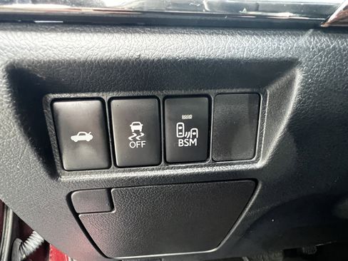 Used 2015 Toyota Avalon XLE Touring image 15