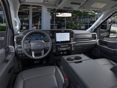 New 2026 Ford F250 Lariat w/ Chrome Package image 9