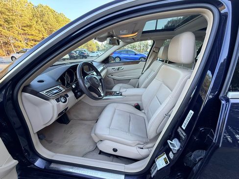 Used 2014 Mercedes-Benz E 350 4MATIC Sedan w/ Premium 1 Package image 9