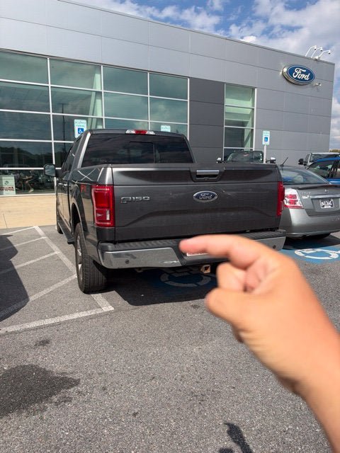 Used 2016 Ford F150 XLT w/ Equipment Group 302A Luxury AWD/4WD image 4