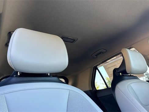 New 2025 Kia Niro EX image 20