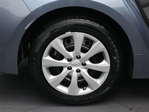 Used 2021 Toyota Corolla LE w/ Carpet Mat Package (TMS) FWD image 11