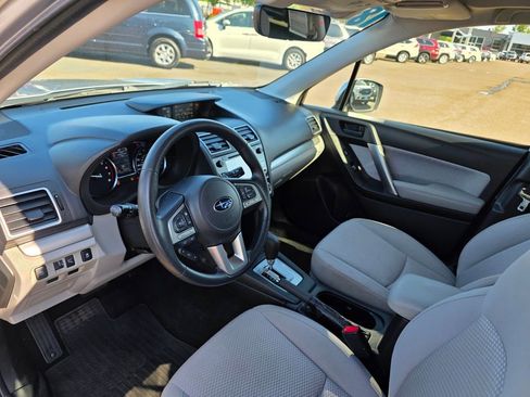 Used 2018 Subaru Forester 2.5i Premium image 10