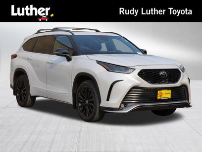 Certified 2024 Toyota Highlander XSE