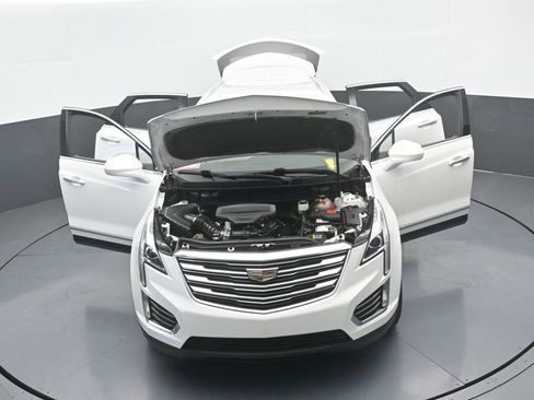 Used 2019 Cadillac XT5 FWD image 73