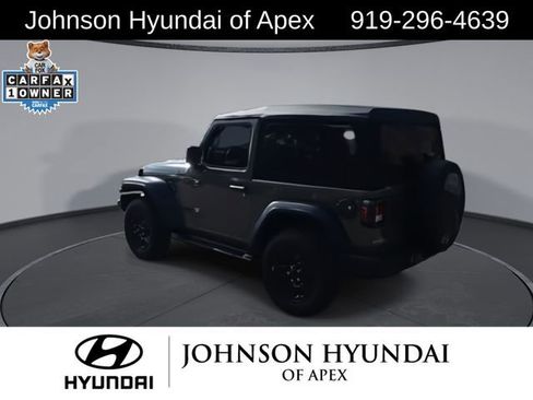 Used 2025 Jeep Wrangler Sport image 7