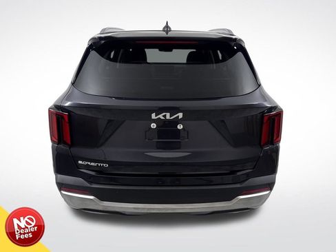 Used 2025 Kia Sorento SX image 5