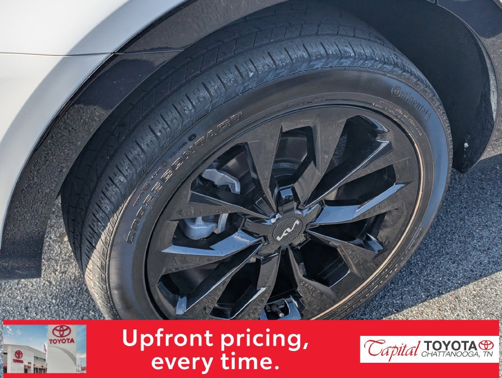 Used 2023 Kia Sorento SX AWD/4WD image 2