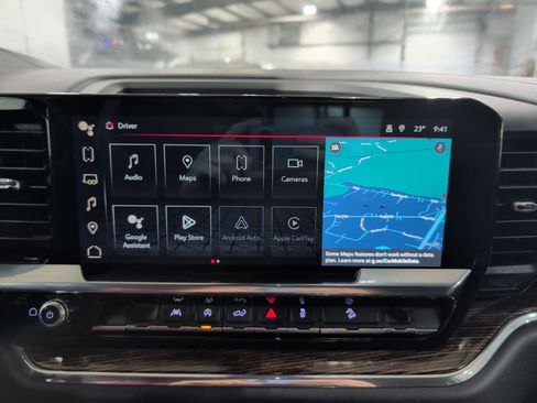 Used 2024 GMC Sierra 1500 Elevation w/ Preferred Package AWD/4WD image 10