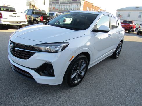 Used 2022 Buick Encore GX Preferred w/ Sport Touring Package FWD image 7