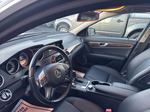Used 2012 Mercedes-Benz C 300 4MATIC Sedan image 12
