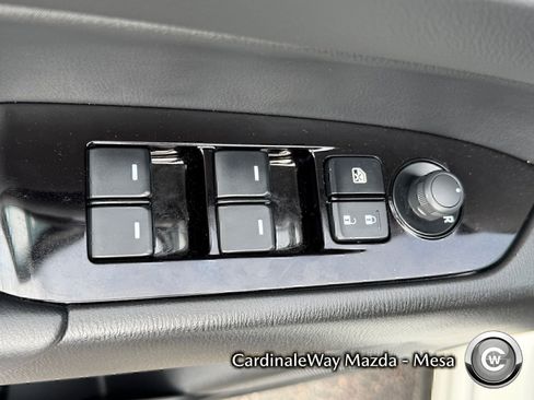 Used 2025 MAZDA CX-5 AWD 2.5 S w/ Preferred Package image 18