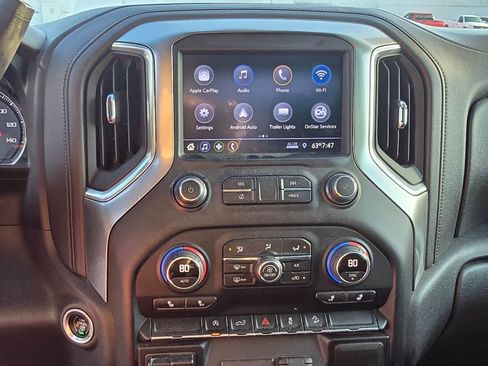 Used 2020 Chevrolet Silverado 1500 RST image 15