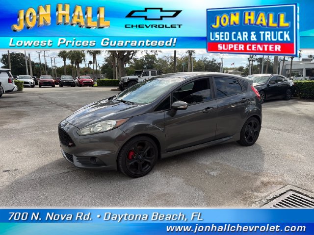Used 2017 Ford Fiesta ST FWD image 2