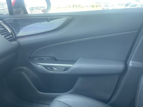 Used 2025 Lexus NX 250 FWD w/ Accessory Package (Z2) image 18