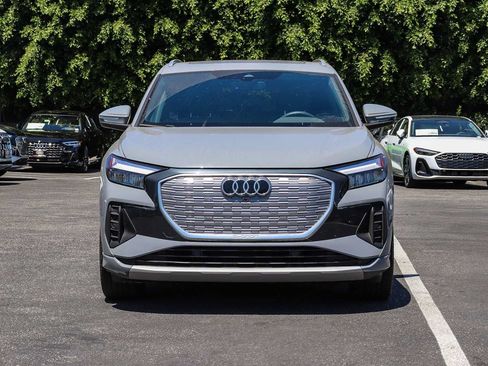 Used 2023 Audi Q4 e-tron Premium Plus w/ Premium Plus RWD image 6