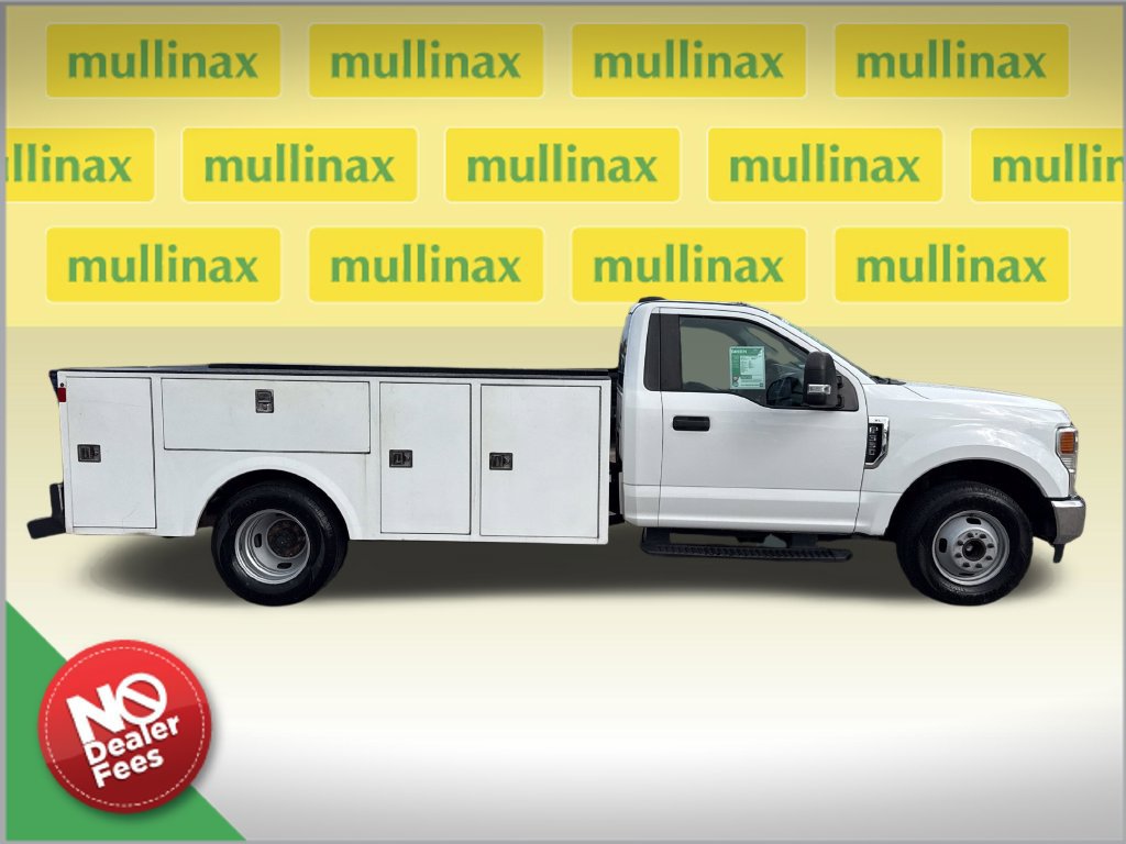 Used 2020 Ford F350 XL w/ Power Equipment Group RWD image 2