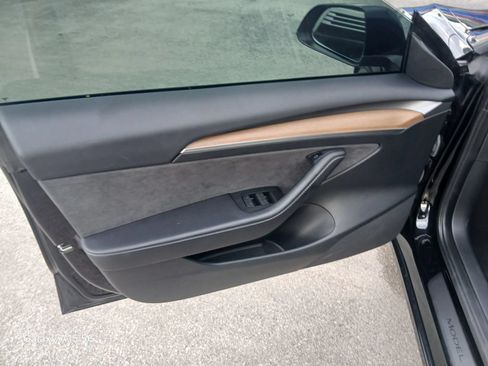Used 2023 Tesla Model 3 Standard Range RWD image 11