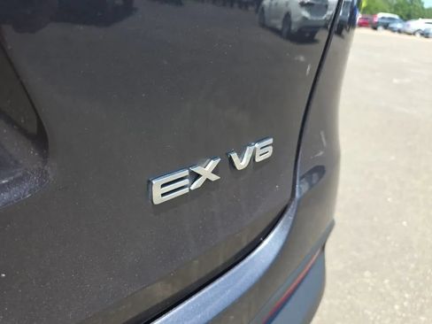 Used 2016 Kia Sorento EX w/ EX Touring Package FWD image 12