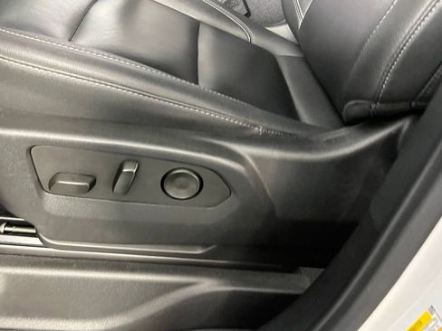 Used 2024 Chevrolet Tahoe LT image 22