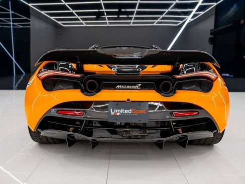 Used 2020 McLaren 720S Spider RWD image 36