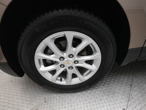 Used 2018 Chevrolet Equinox LT AWD/4WD image 27