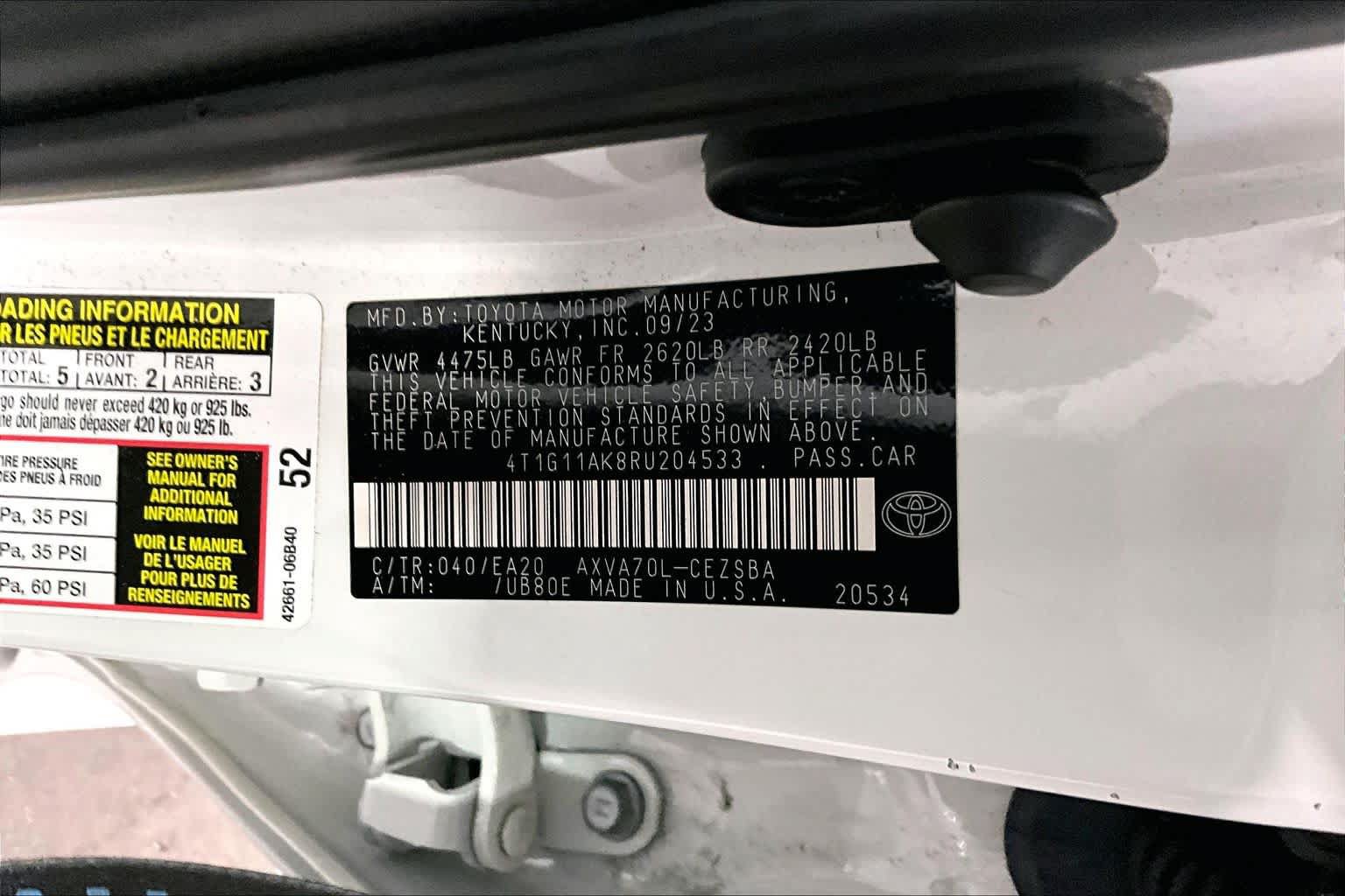 Used 2024 Toyota Camry SE FWD image 31