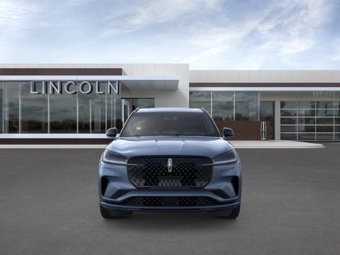 New 2026 Lincoln Aviator 2WD w/ Jet Appearance Package image 6