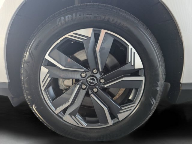 Used 2025 Nissan Murano SL AWD/4WD image 10