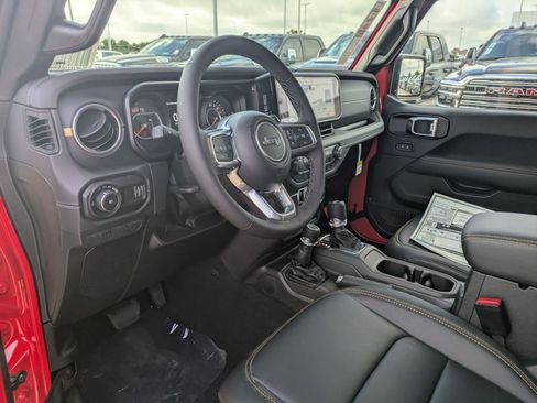 New 2025 Jeep Wrangler Sahara image 9