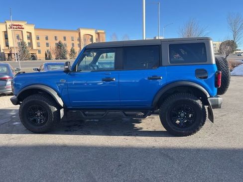 Used 2023 Ford Bronco Wildtrak image 8