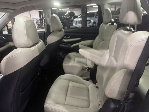 Used 2021 Subaru Ascent Limited w/ Technology Package image 15