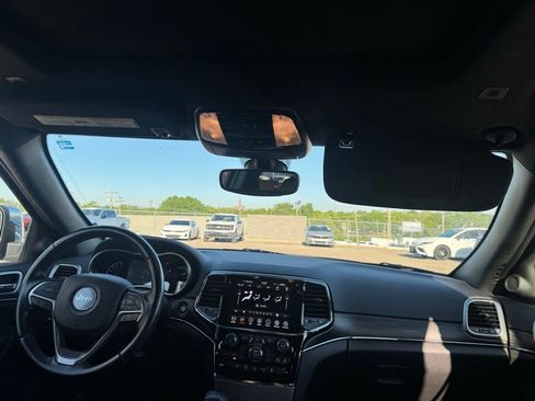 Used 2021 Jeep Grand Cherokee Limited AWD/4WD image 10