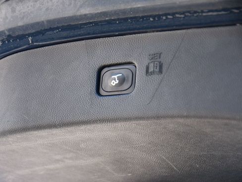 Used 2022 Ford Edge SEL w/ Convenience Package AWD/4WD image 19