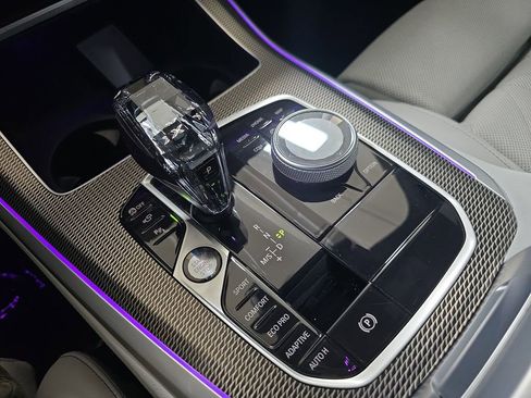 Used 2023 BMW X5 sDrive40i w/ M Sport Package image 26