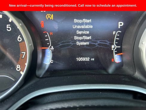 Used 2018 Jeep Compass Limited w/ Navigation Group AWD/4WD image 1