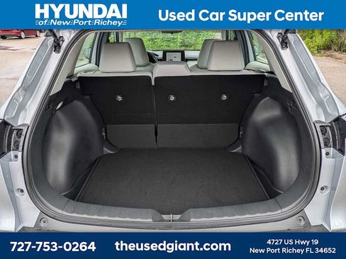 Used 2026 Toyota Corolla Cross L FWD image 12
