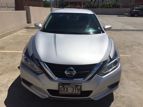 Used 2016 Nissan Altima 2.5 S w/ Power Driver Seat Package FWD image 9