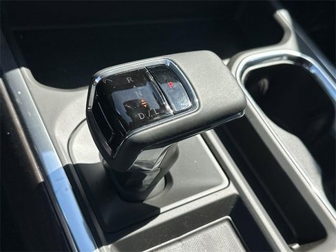 New 2026 GMC Sierra 1500 SLT w/ SLT Premium Plus Package image 13