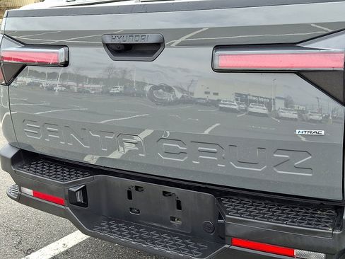 Used 2023 Hyundai Santa Cruz SEL w/ Activity Package image 30