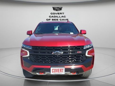 Used 2023 Chevrolet Tahoe Z71 w/ Luxury Package image 2