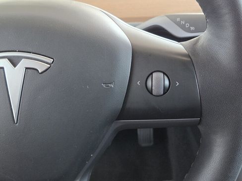 Used 2023 Tesla Model 3 Standard Range RWD image 27