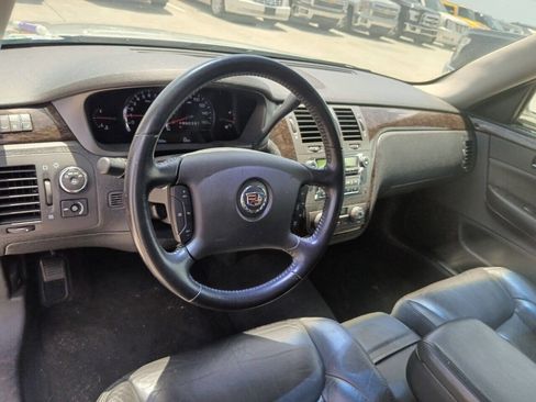 Used 2011 Cadillac DTS Hearse image 12