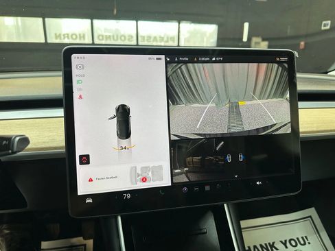 Used 2018 Tesla Model 3 Long Range image 13