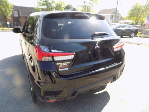 Used 2020 Mitsubishi Outlander Sport SE AWD/4WD image 7