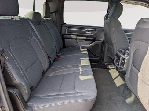 Used 2021 RAM 1500 Big Horn AWD/4WD image 12