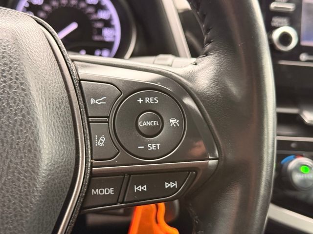 Used 2023 Toyota Camry SE FWD image 25