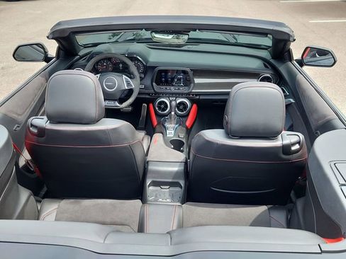 Used 2022 Chevrolet Camaro ZL1 RWD image 50