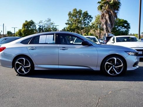 Used 2022 Honda Accord Sport image 7